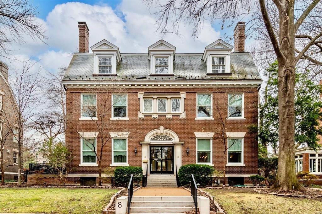 #5. 8 Hortense Pl, Saint Louis