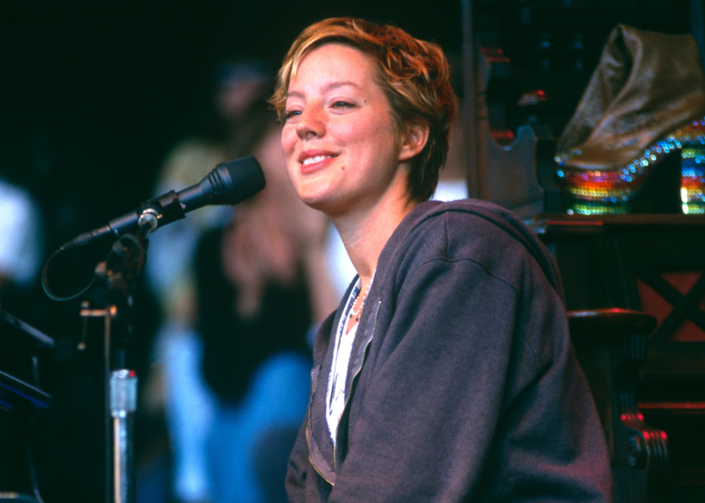 Sarah McLachlan singing.