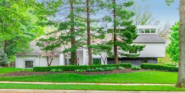 #10. 1039 Westover Rd, Kansas City