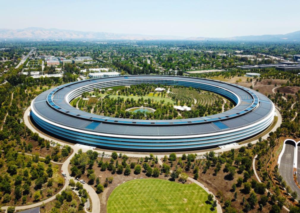 Aerial view of Apple headquarters in Cupertino, CA