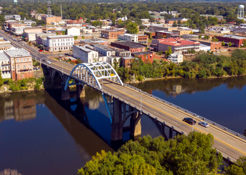 Aerial view of a bridge in Alabama.