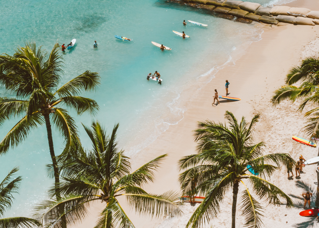 Hawaii, Alaska lead states with the most public beaches per capita