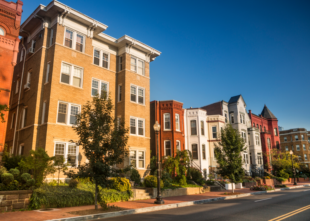A block of row houses in Washington DC.