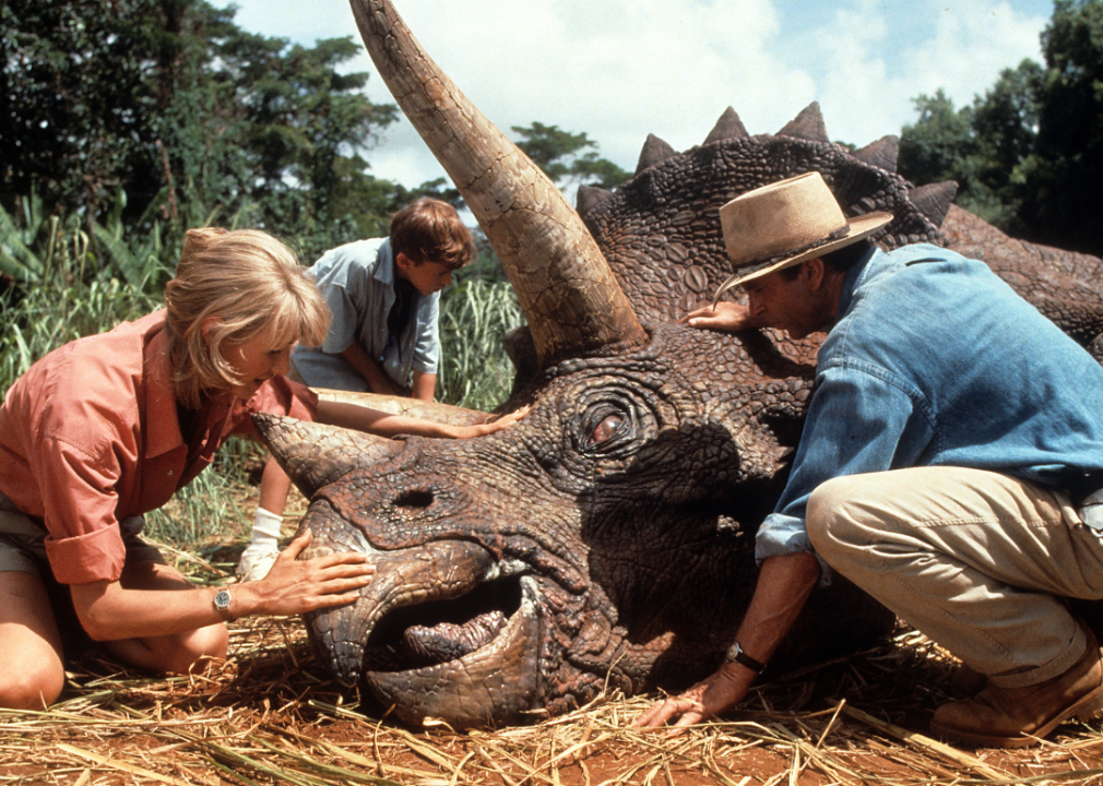 Laura Dern and Sam Neill in "Jurassic Park".
