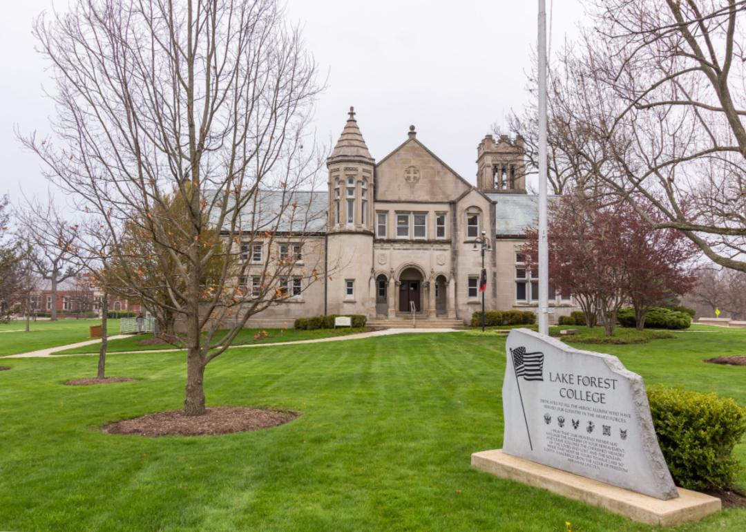 Exterior shot of Lake Forest College and Reid Hall.