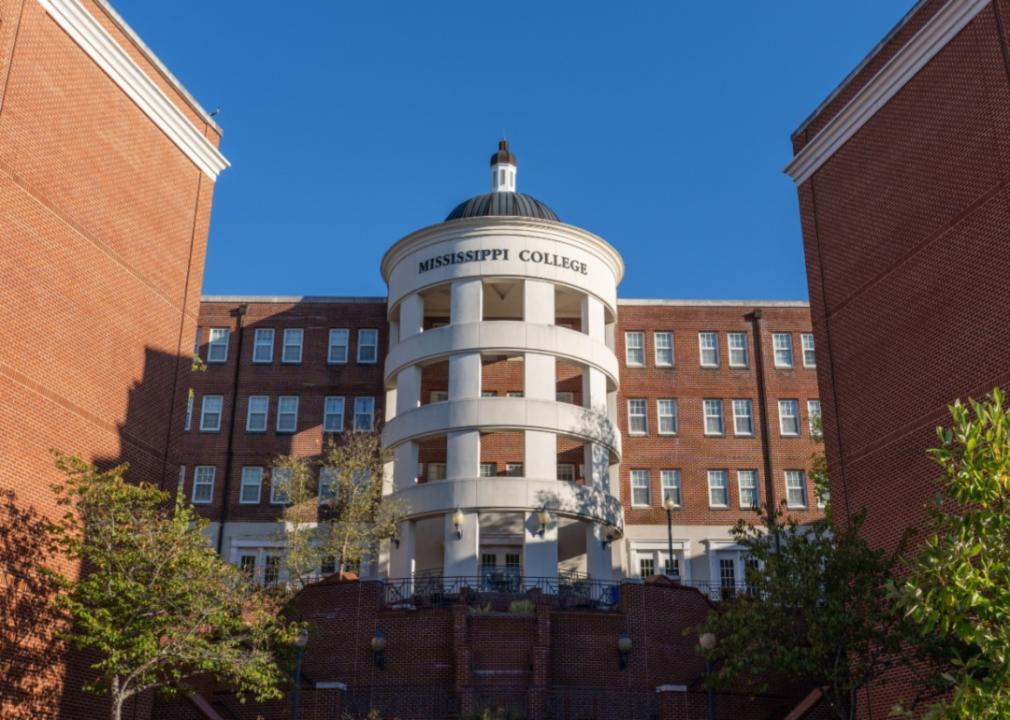 Mary Nelson Hall at Mississippi College.