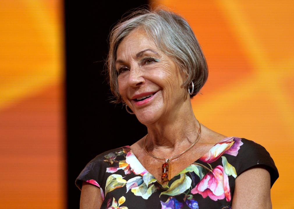 Alice Walton speaks at event.