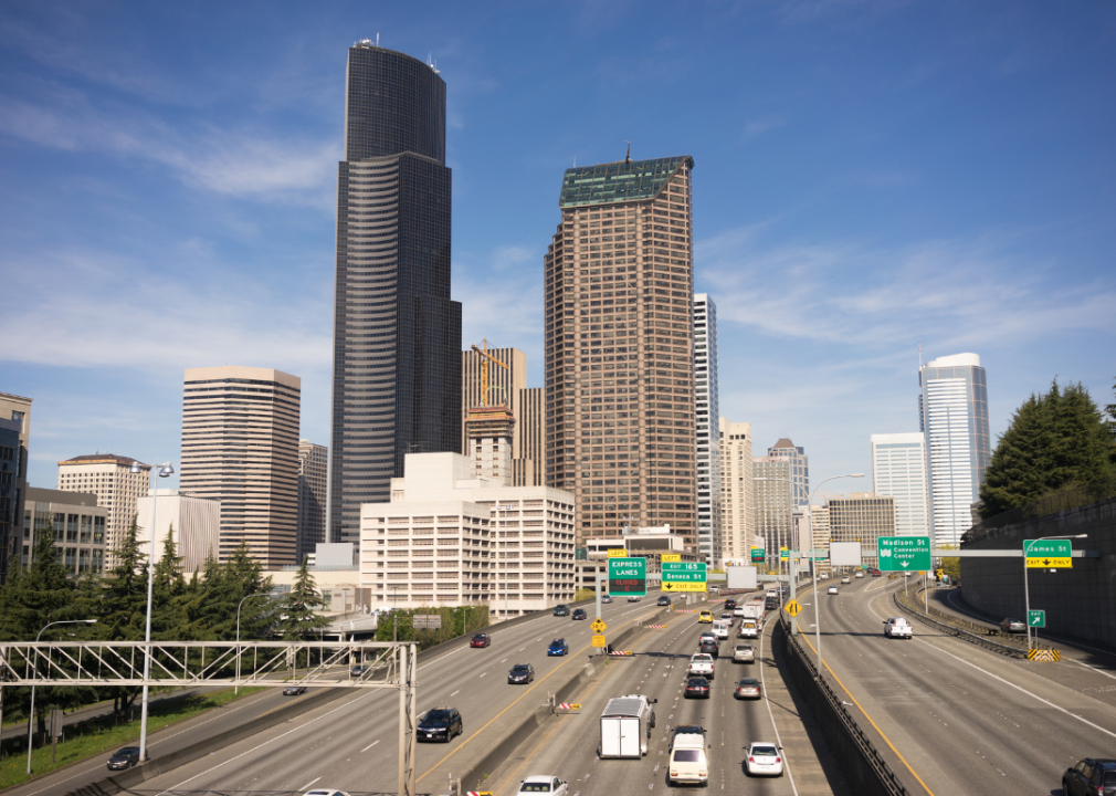 Downtown Seattle as seen from Interstate 5