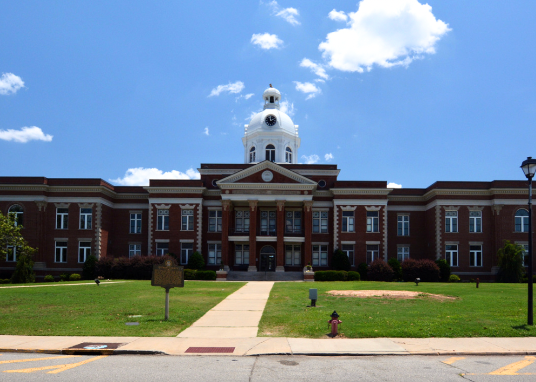 Stacker ranked the counties with the highest cancer rates in Georgia using data from the CDC.