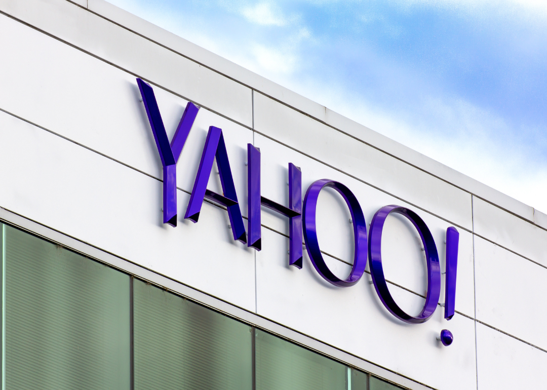 The sign for Yahoo
