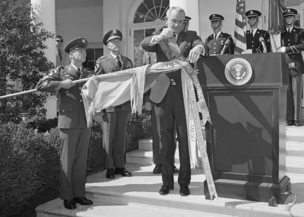 President Johnson awarding the Presidential Unit Citation to the First Cavalry Division for heroism in the Ia Drang Valley in Vietnam from Oct. 23 to Nov. 26, 1965. 