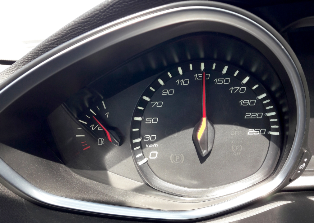 A car's spedometer which reads 130 miles per hour