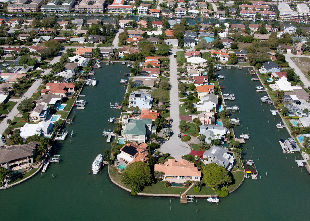Neighborhoods in Florida.