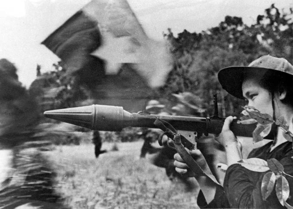 An NLF soldier in action with an anti-tank gun during a fighting in southern Cuu Long Delta during the Tet Offensive.