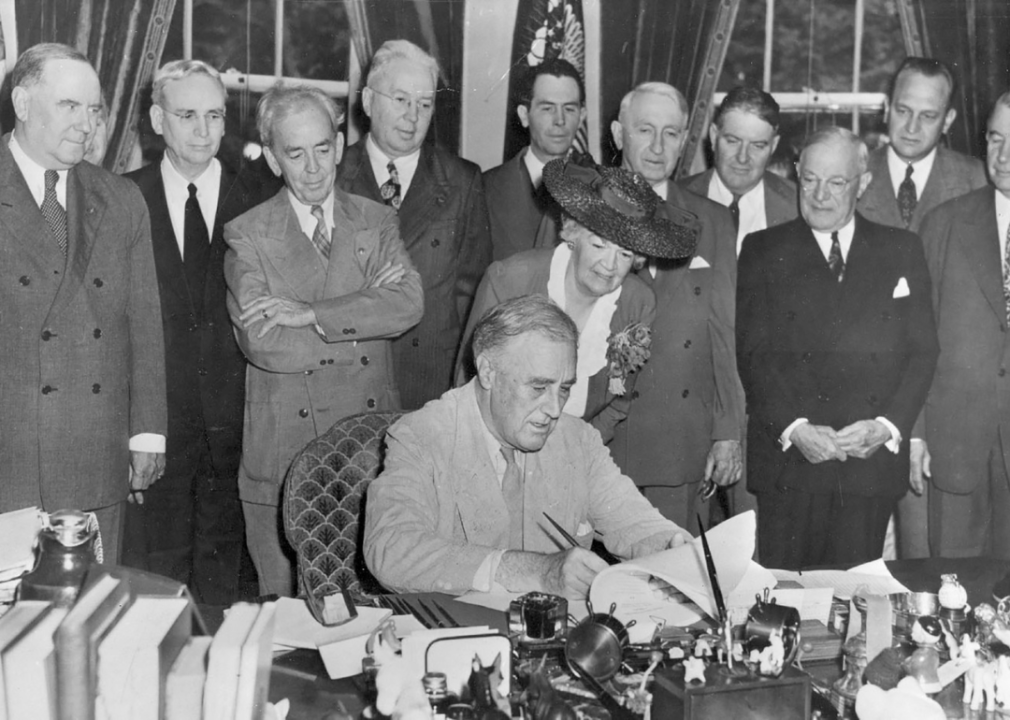 President Franklin Roosevelt signing the GI Bill of Rights