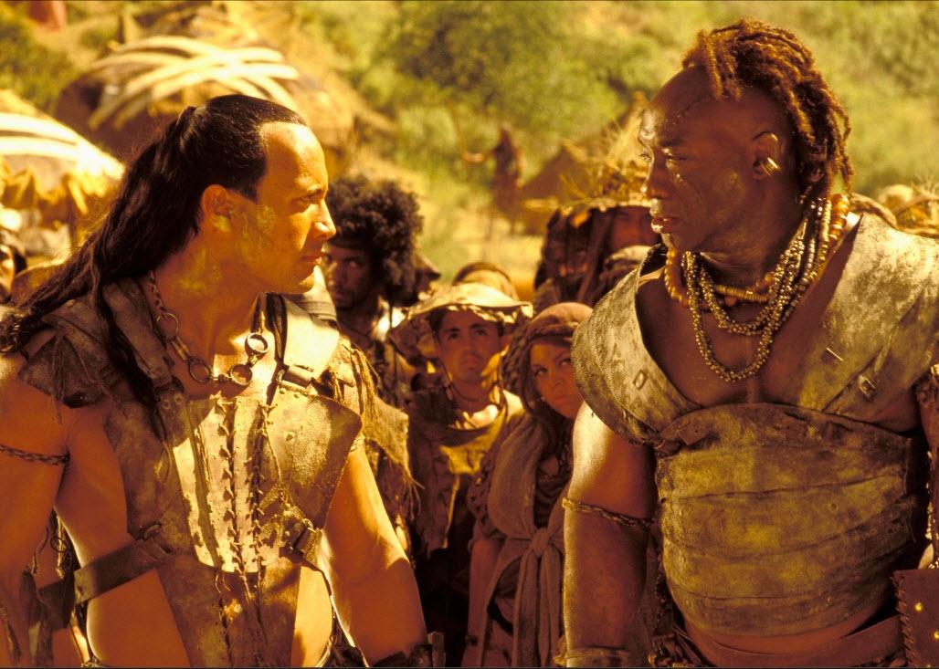 Michael Clarke Duncan and Dwayne Johnson in a scene from "The Scorpion King"