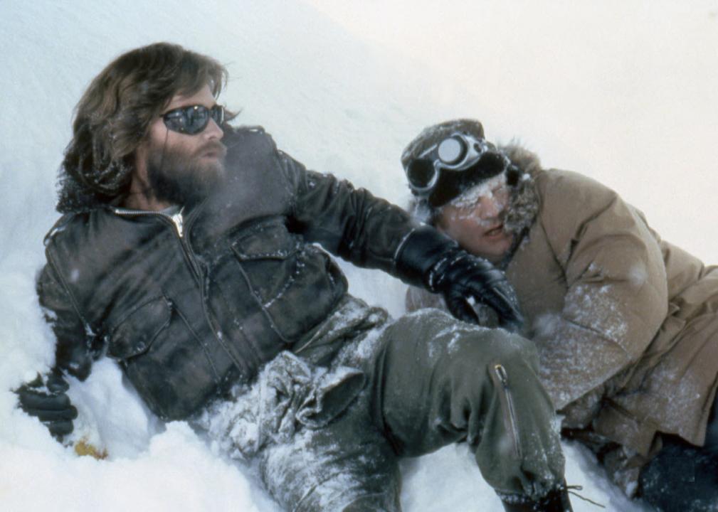 Kurt Russell and Charles Hallahan in a scene from "The Thing"