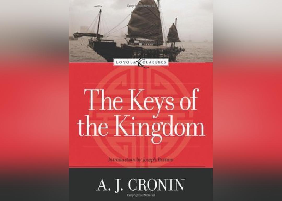 A red center and a picture of a ship at the top.