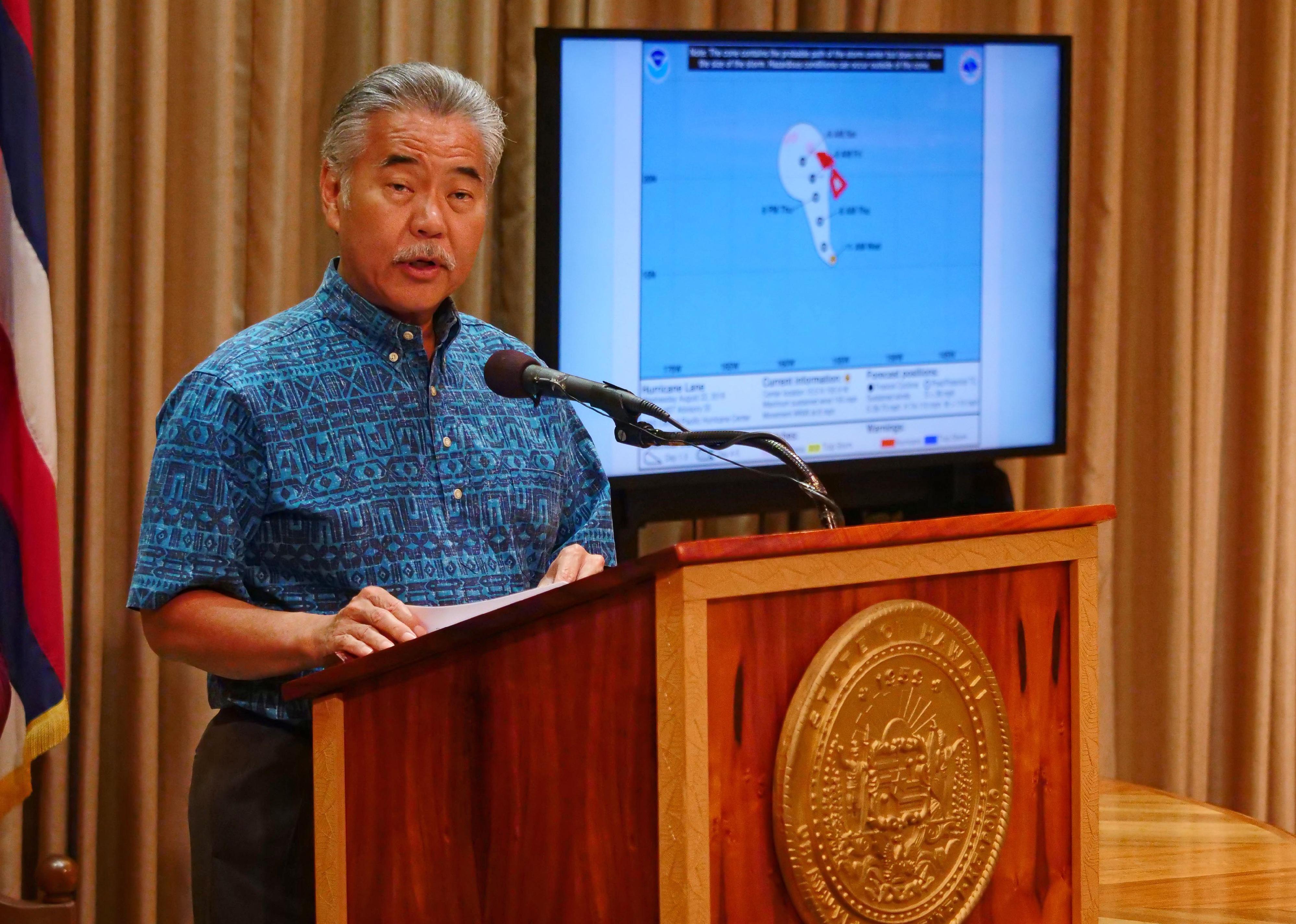 Hawaii Governor David Ige speeks during a press conference