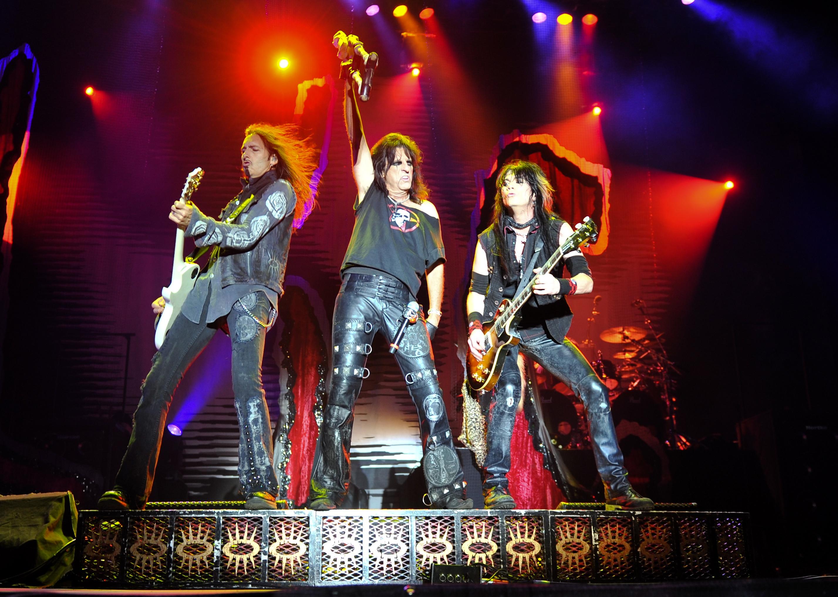 Alice Cooper performs on stage during the first day of Sonisphere Festival 2010.