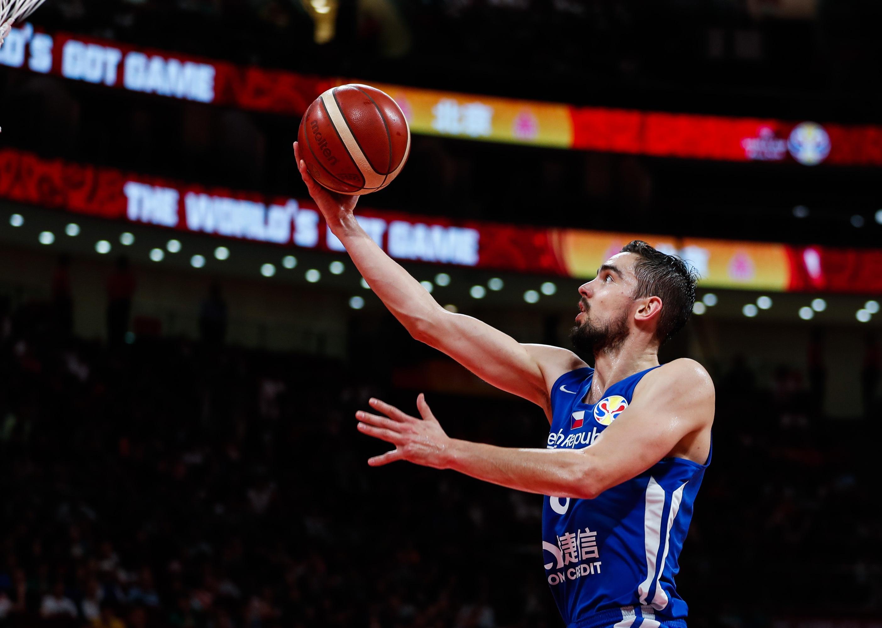 Tomas Satoransky of Czech Republic goes to the basket during FIBA World Cup 2019 Games.