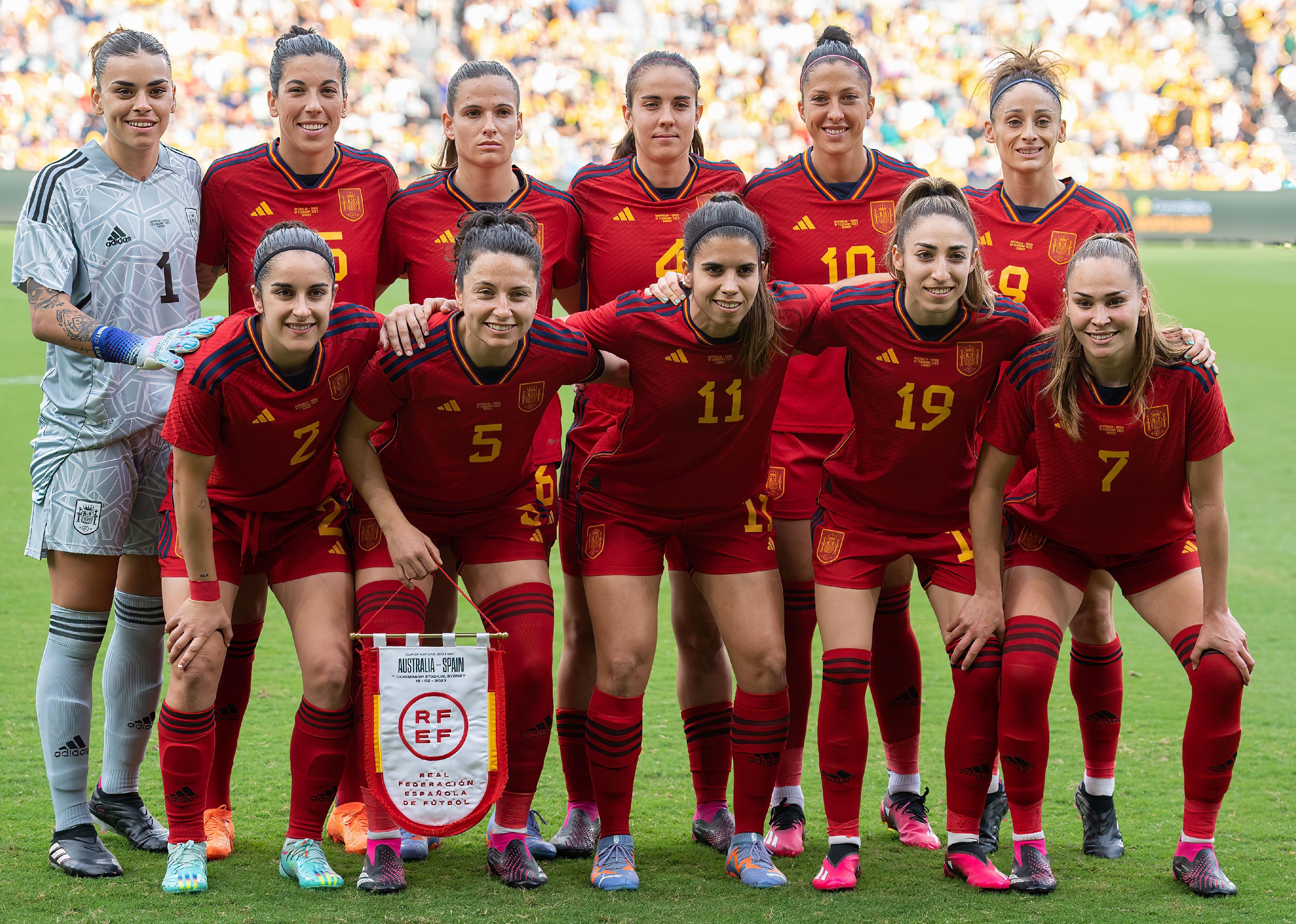 Spain team players line up for official team photo before the play in the Cup of Nations match.