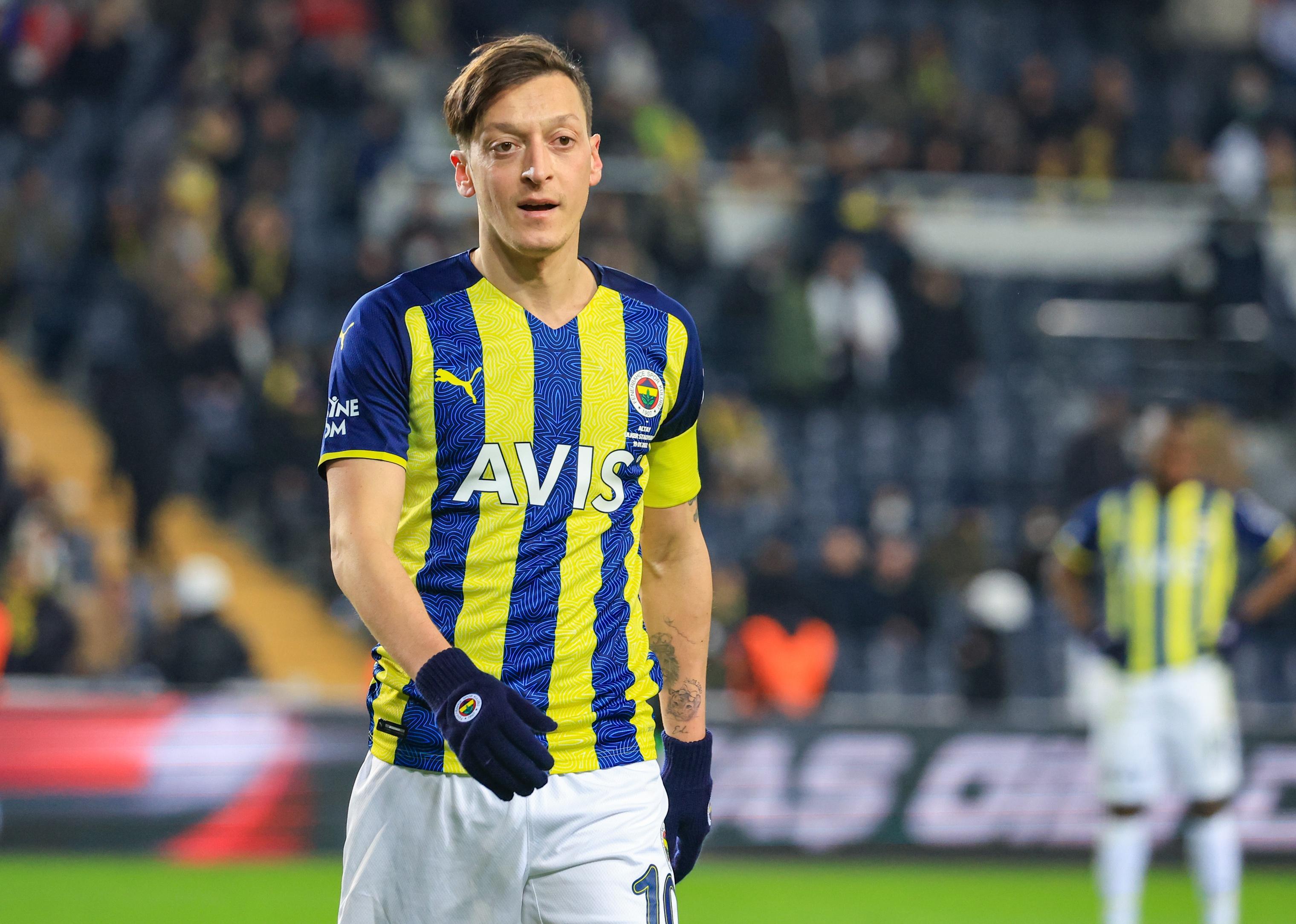 Mesut Ozil of Fenerbahce SK during the Super Lig match between Fenerbahce and Altay