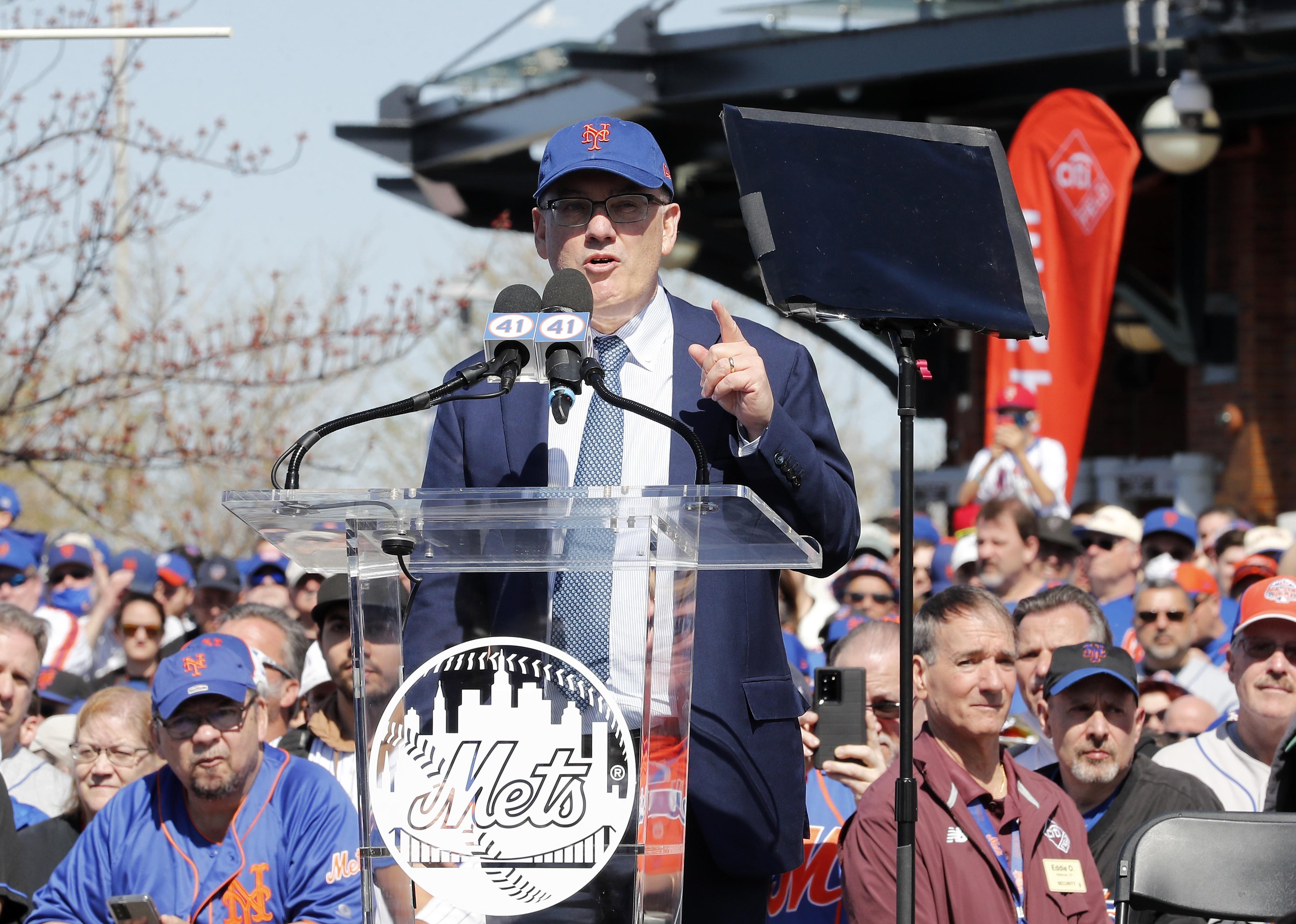 Steven A. Cohen speaks at the Tom Seaver statue unveiling ceremony.
