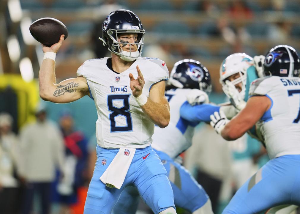 Will Levis of the Tennessee Titans drops back to pass against the Miami Dolphins.
