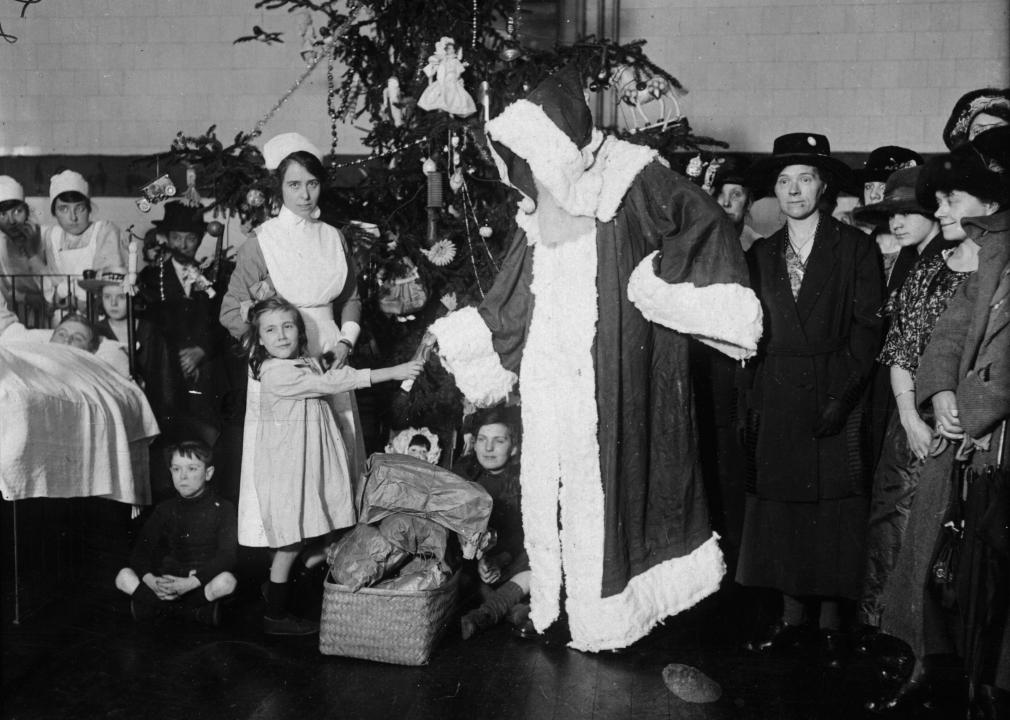 Flashback: What Christmas Was Like the Year You Were Born