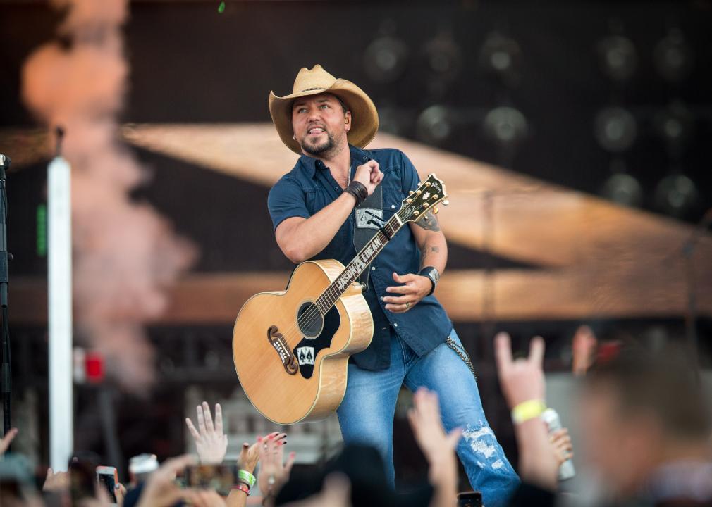 Jason Aldean performs during Kenny Chesney