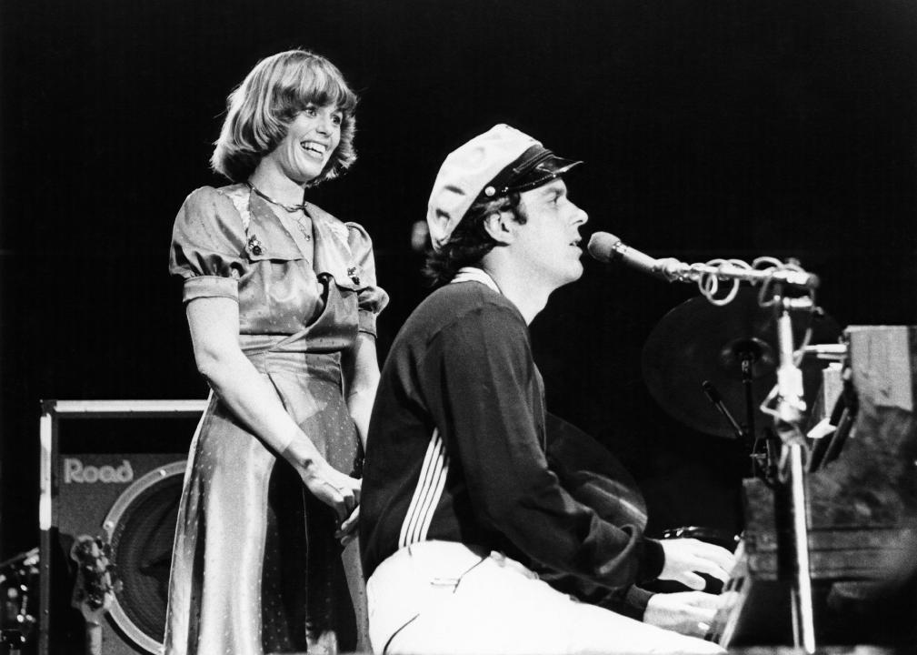 Captain & Tennille performing on stage.