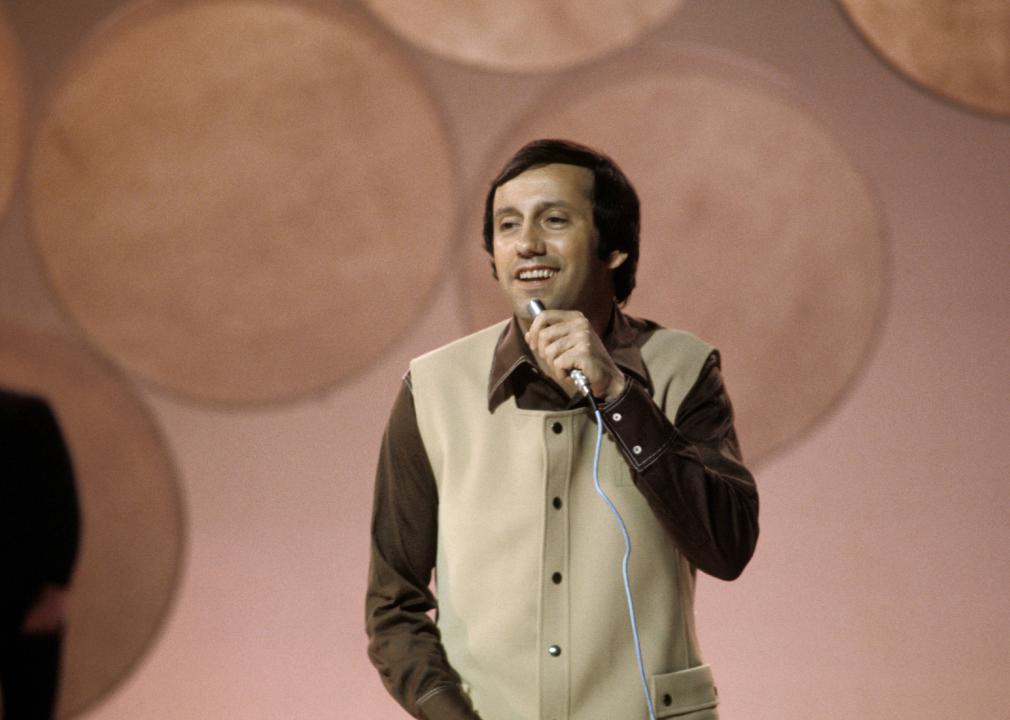 Ray Stevens singing for a TV show.