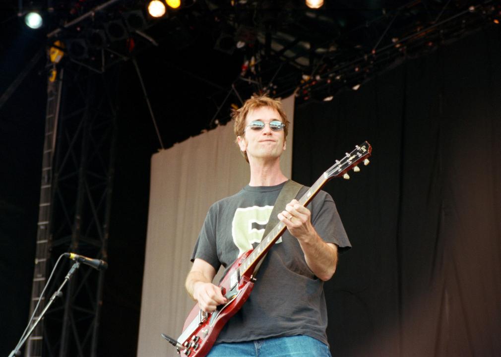 Semisonic performing at the V Festival.