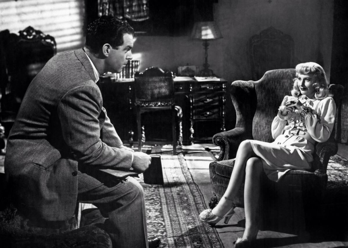 Actors in a scene from Double Indemnity.