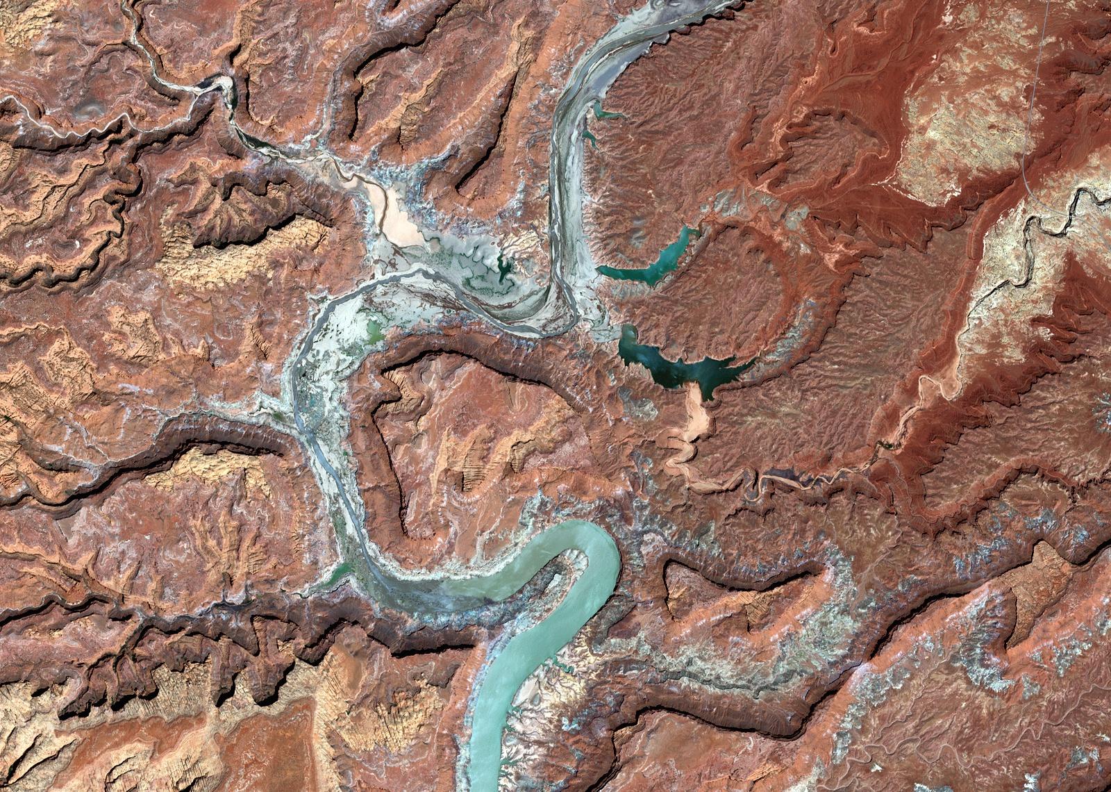 A GPS satellite image of a lake in Utah.
