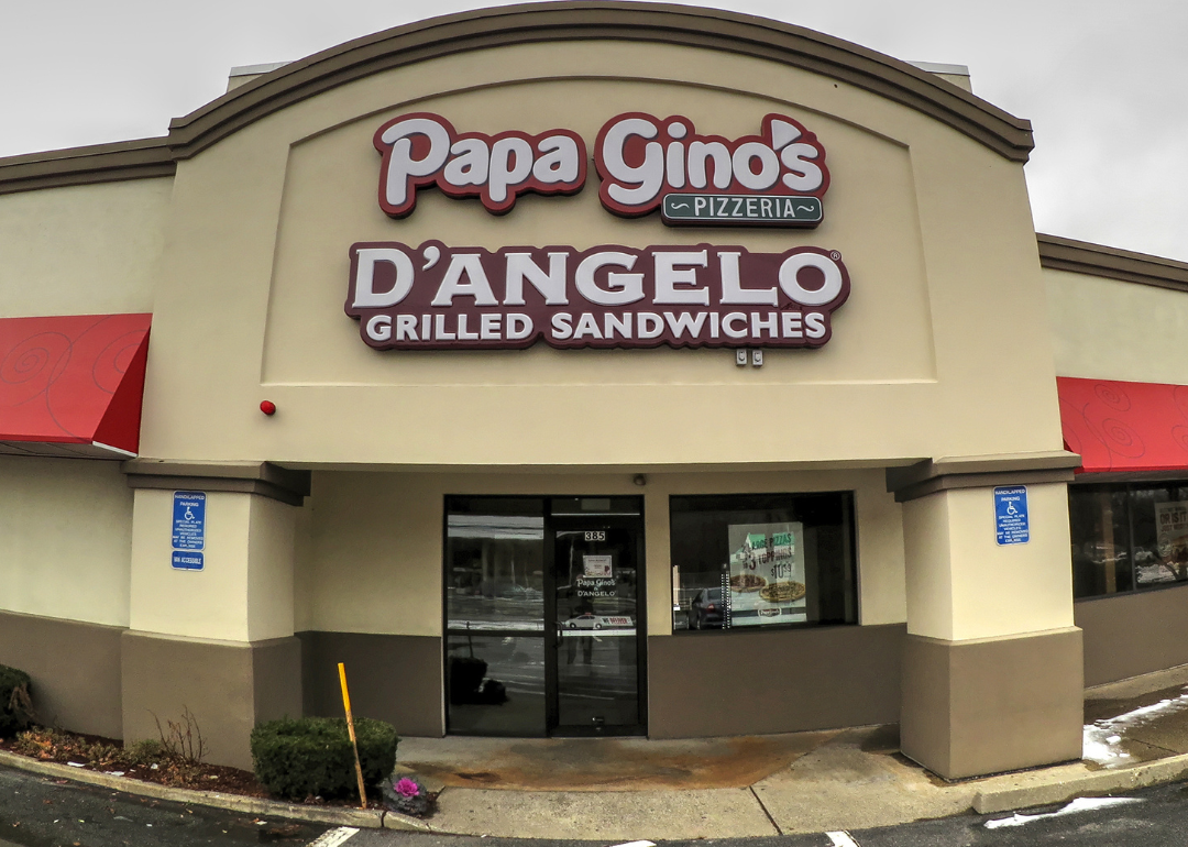 The exterior of a Papa Gino's Pizzeria.