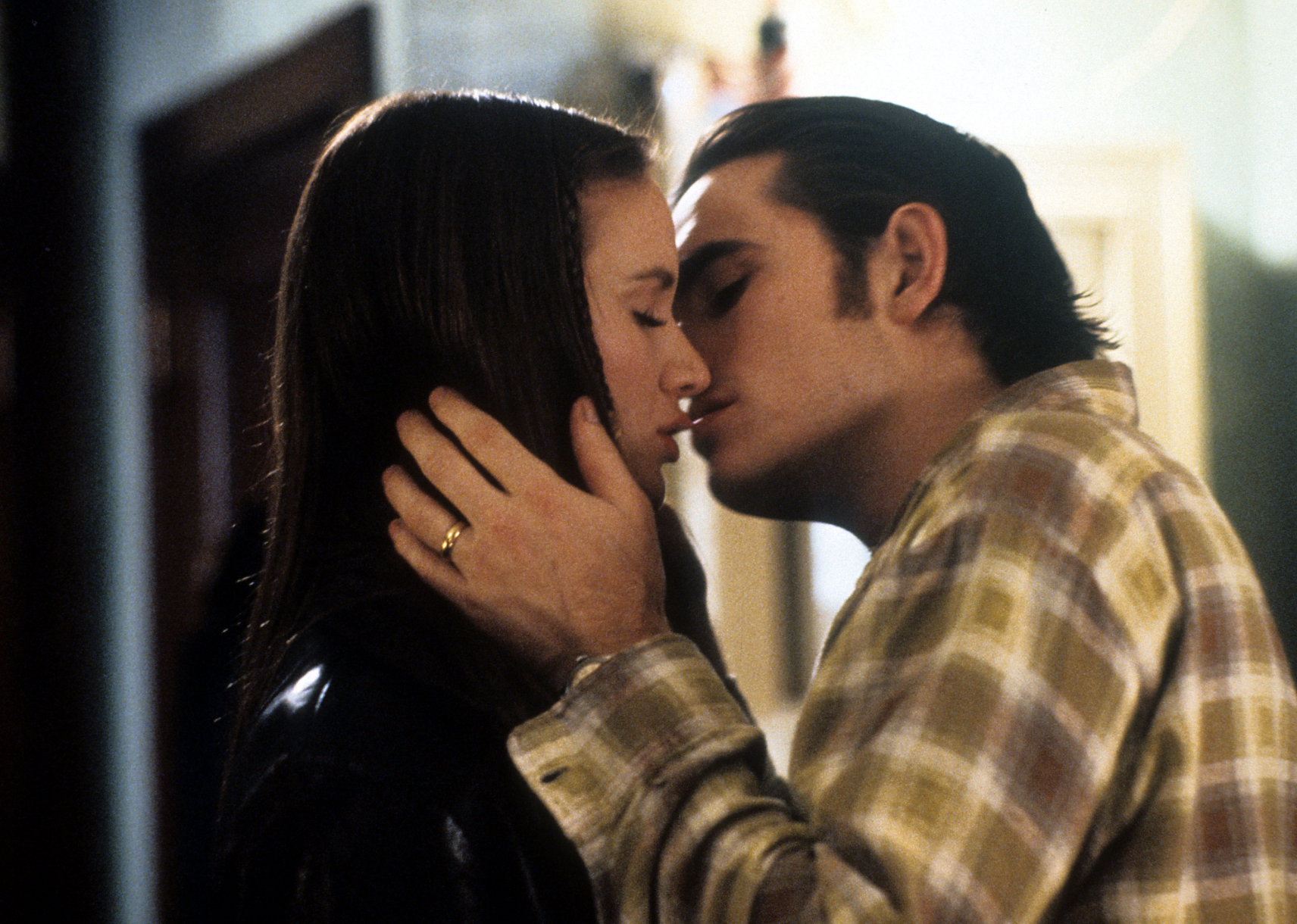 Matt Dillon and Kelly Lynch in "Drugstore Cowboy"