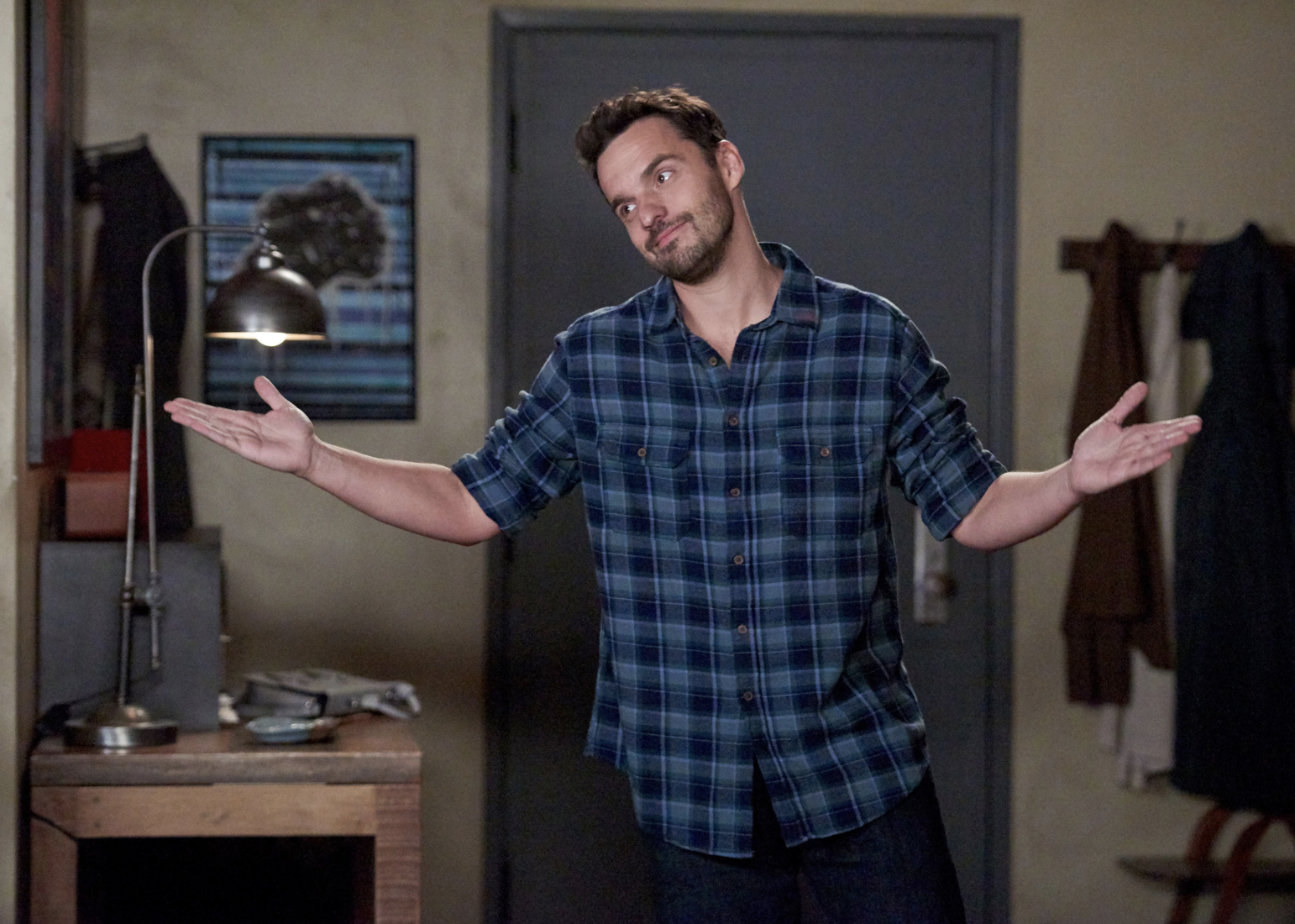 Jake Johnson in a scene from "New Girl"