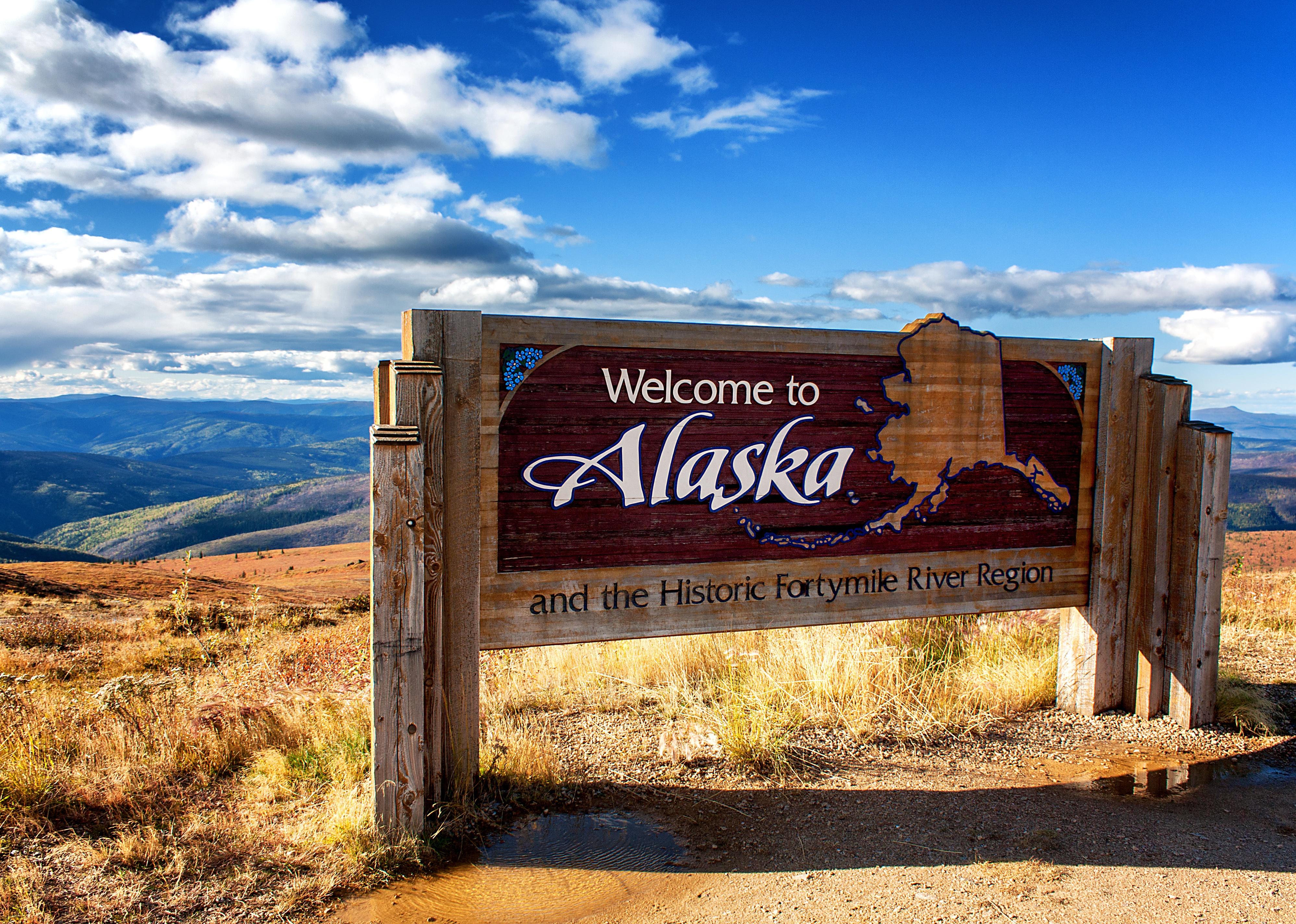 Alaska welcome sign.