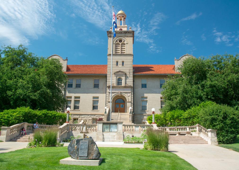Administration building on Colorado School of Mines campus