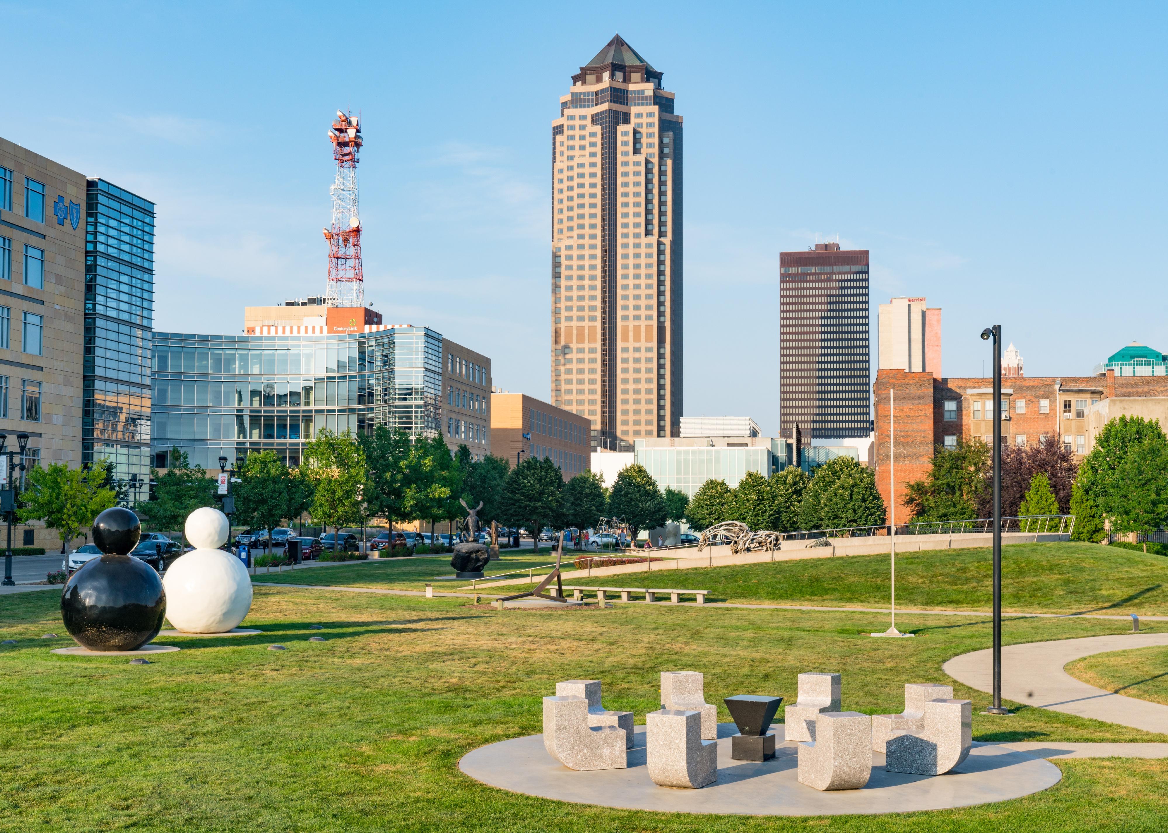 Des Moines skyline from the Pappajohn Sculpture Park.