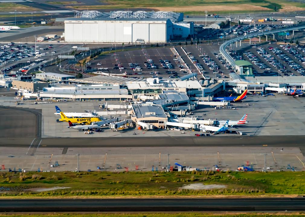 Aerial view of Oakland International Airport.