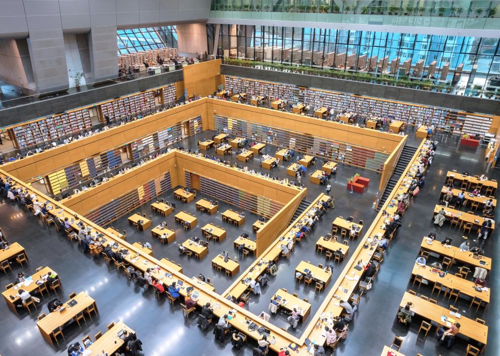 16 Beautiful Libraries Around the World (Including Iowa!)