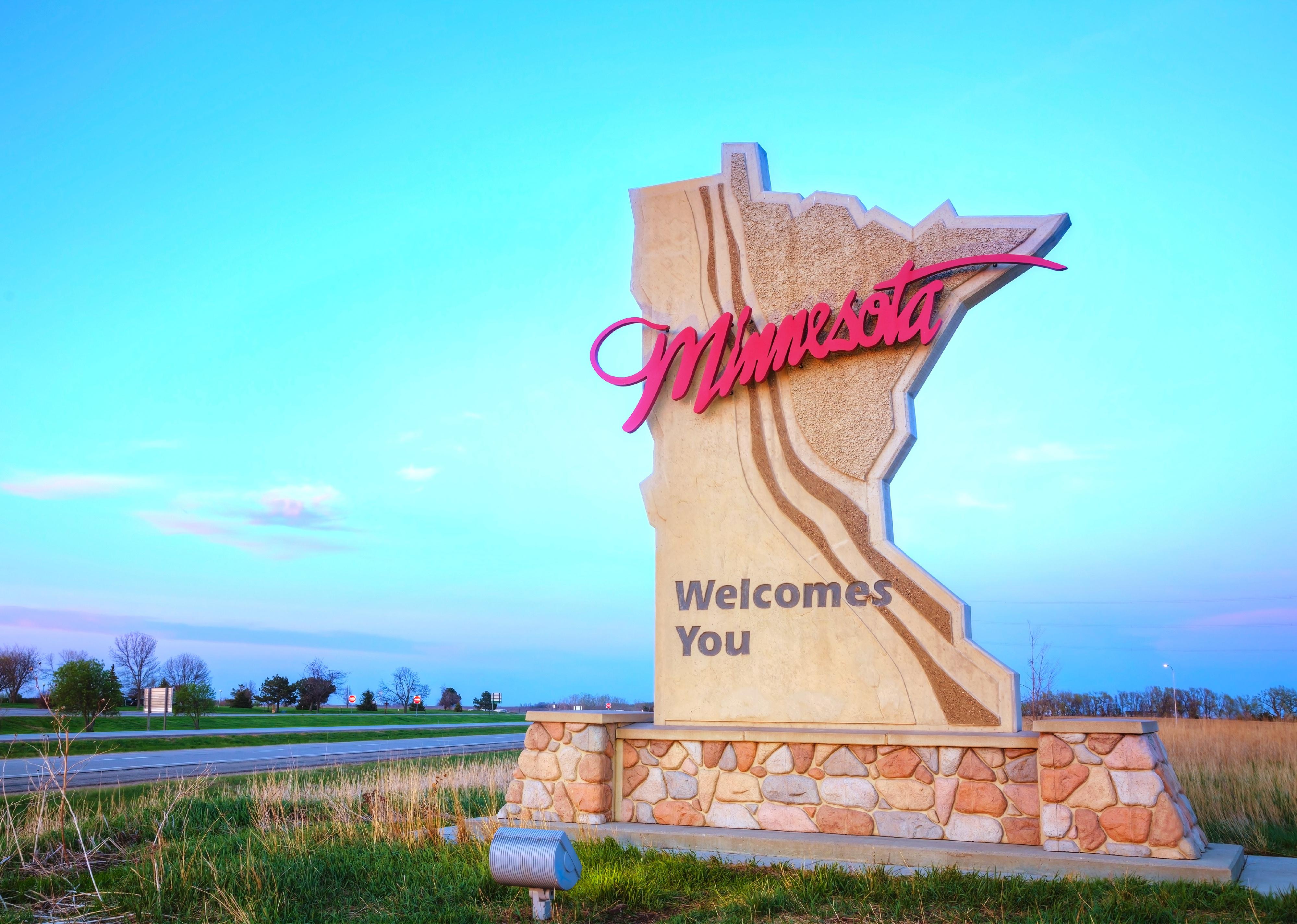 Minnesota welcomes you sign at the state border.