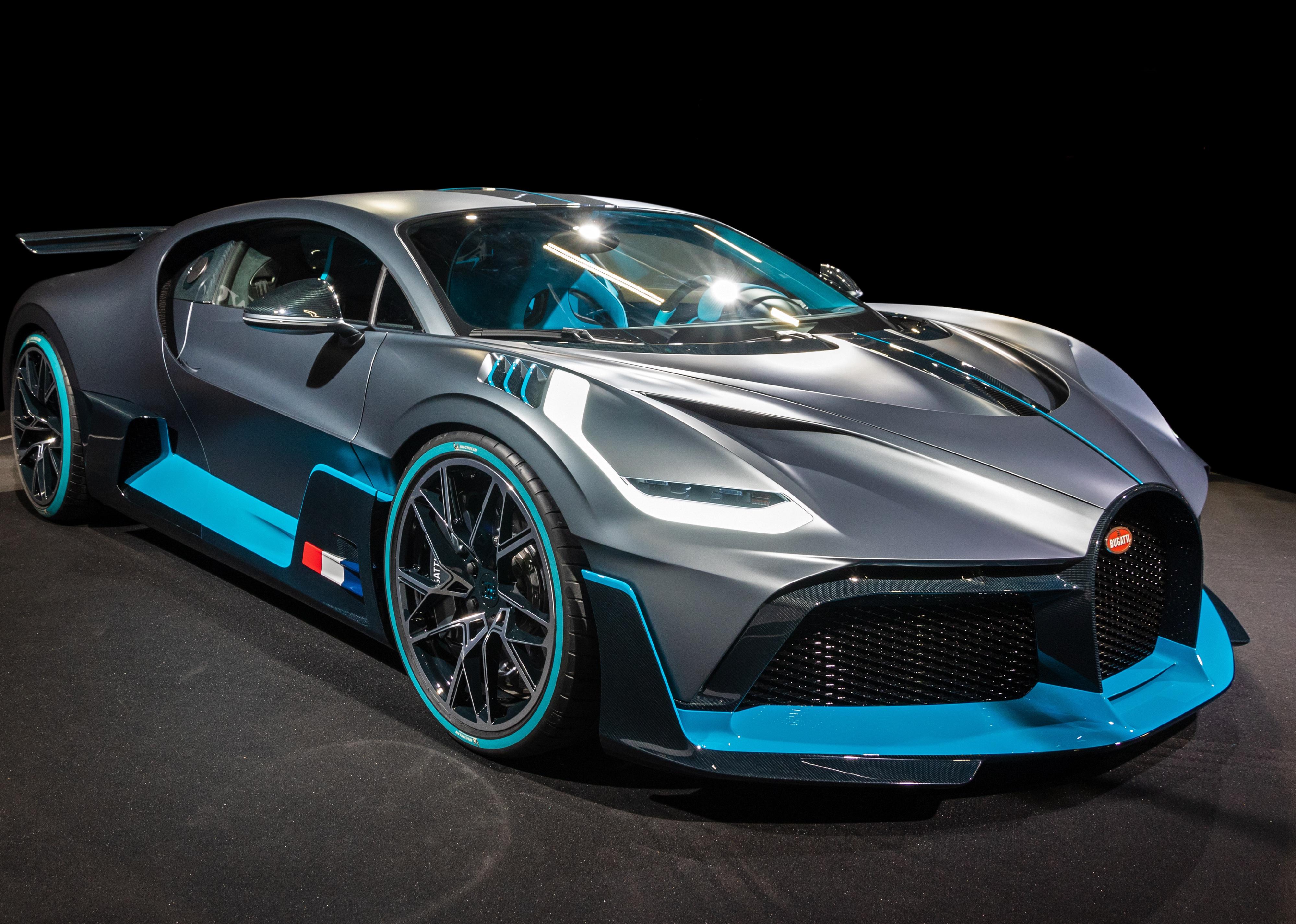 New 2020 Bugatti Divo extreme hypercar showcased at the Paris Motor Show.