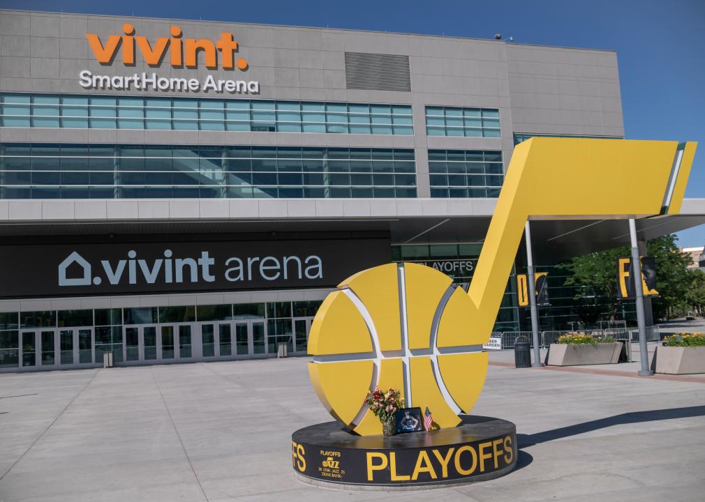 Vivint Smart Home Arena with Utah Jazz Note