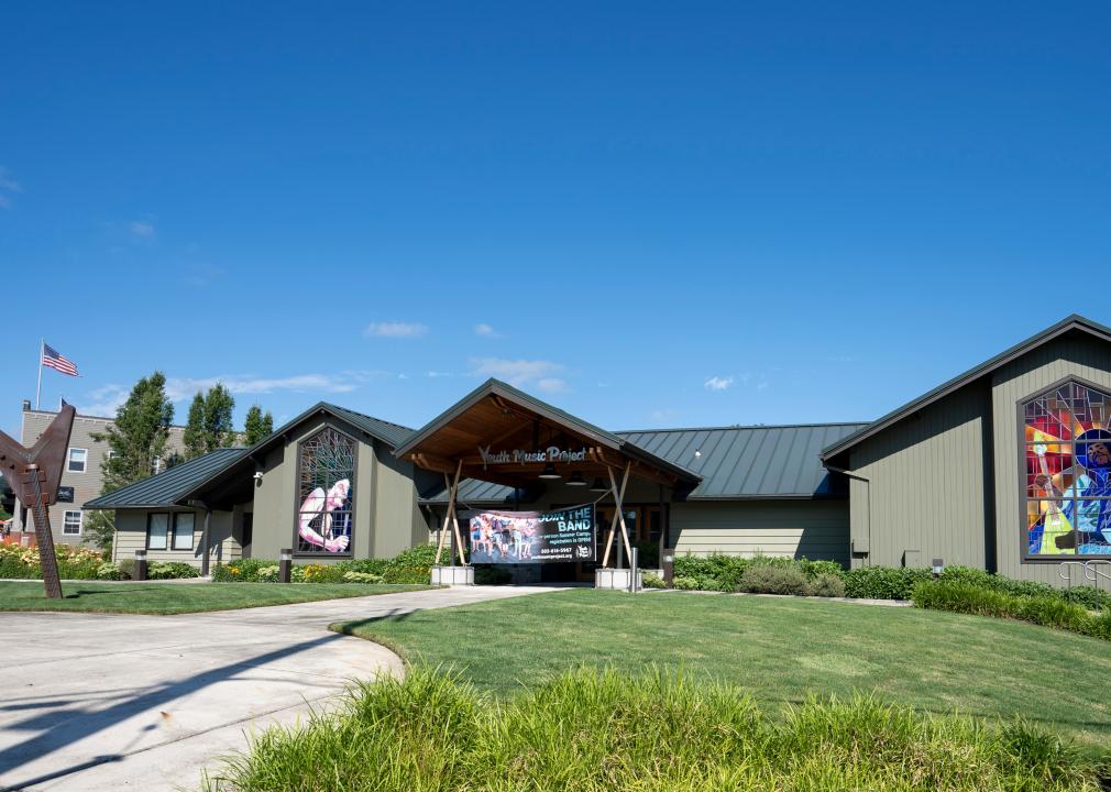 Exterior view of the Youth Music Project, a music school in West Linn.