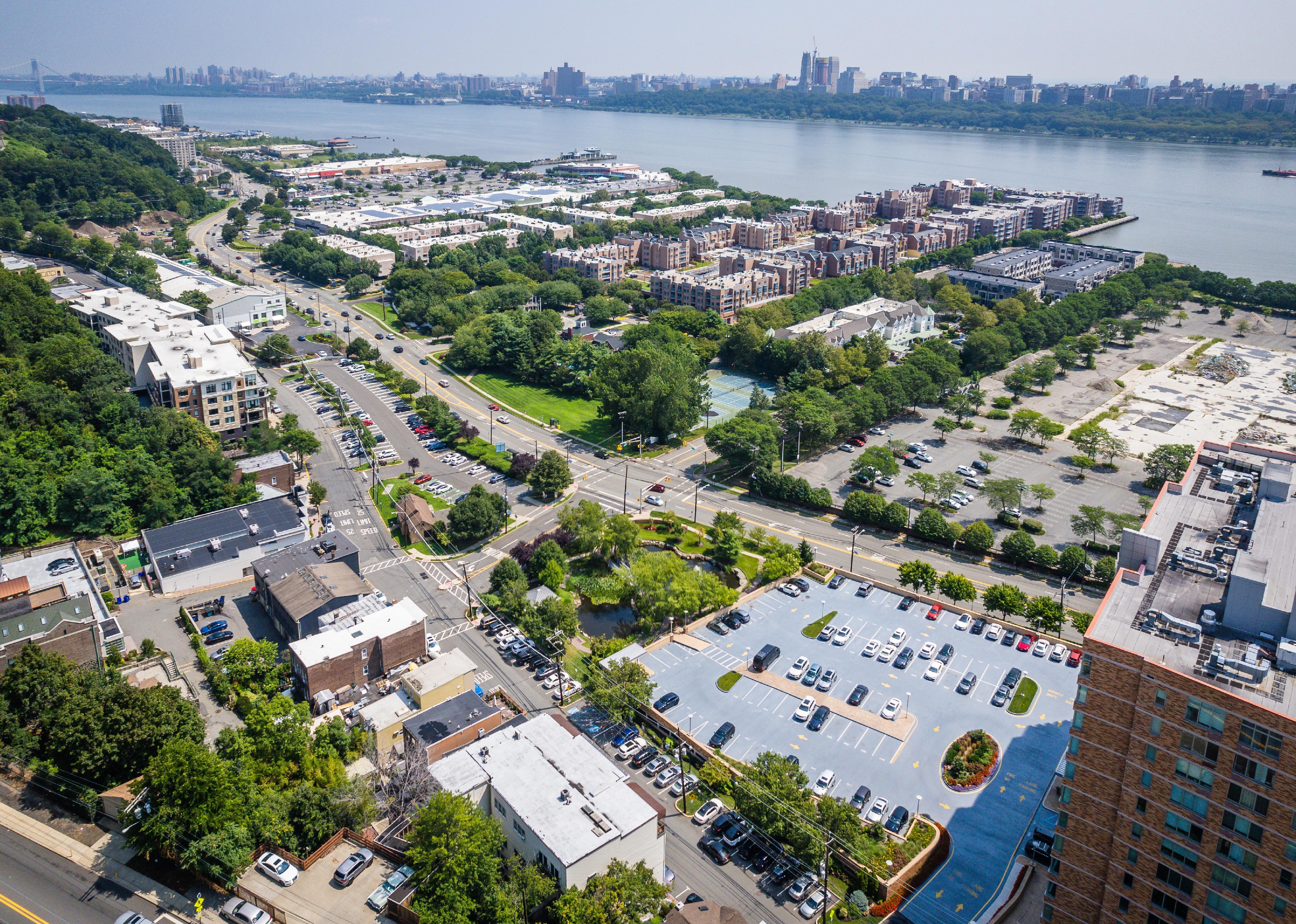 Aerial of Edgewater, New Jersey.