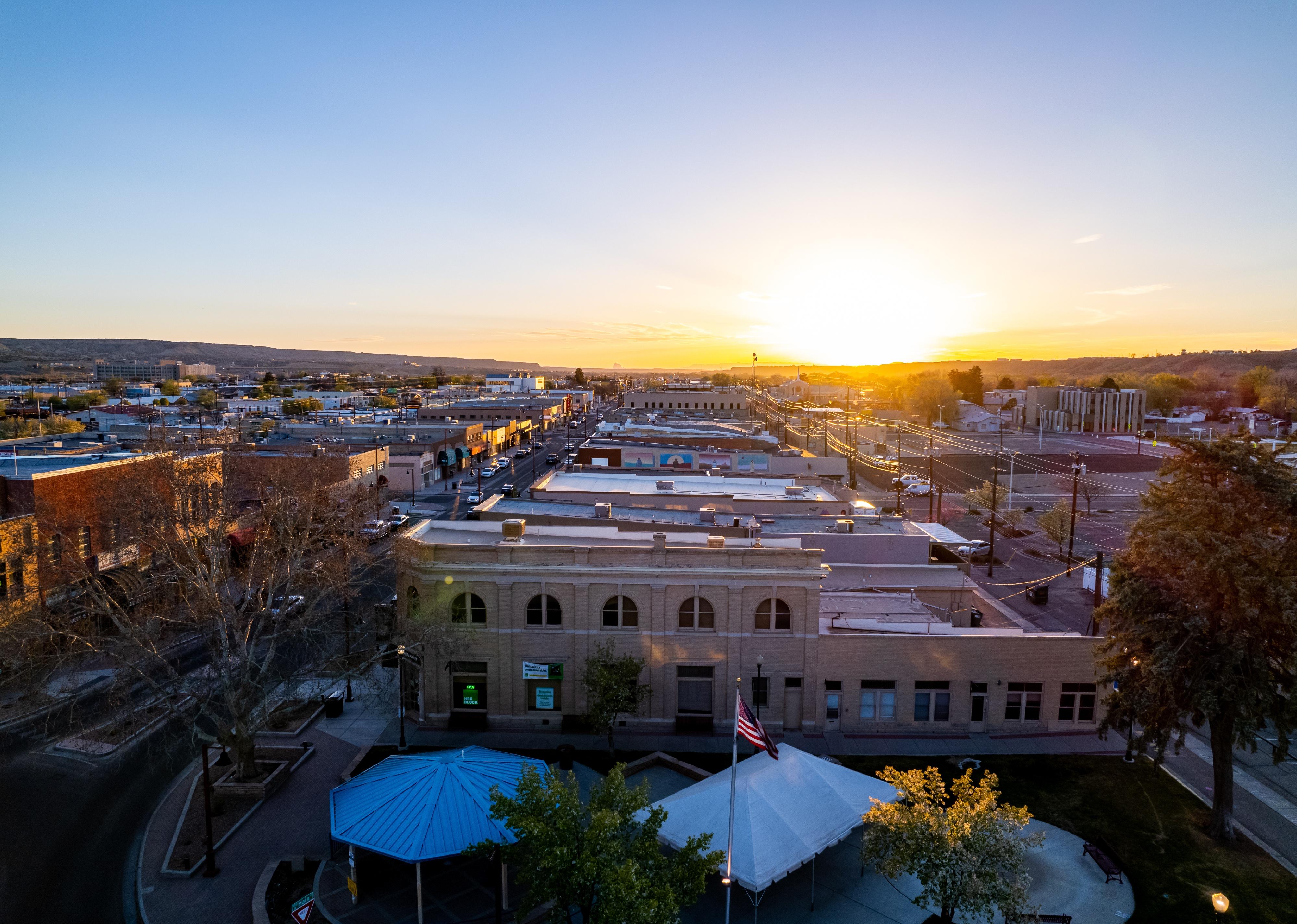 Downtown sunset of Farmington.